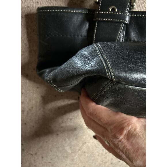 Vintage Y2K Coach Soho Buckle Shoulder Bag Black Leather Tote Purse 9544 - Picture 3 of 9